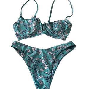 ✨ZAFUL✨ Blue floral bikini